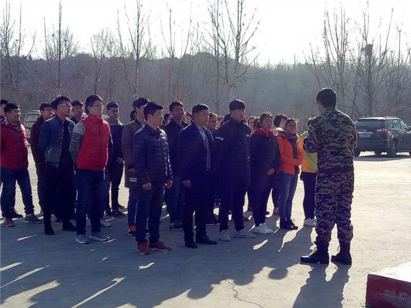 易視界精英們早晨訓練中