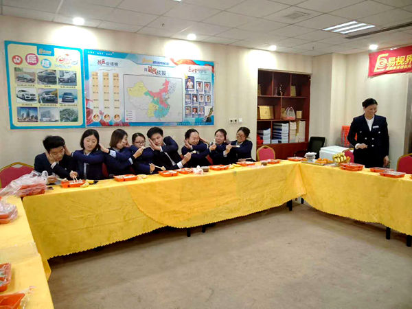 冬至游戲進行中，小伙伴們都玩得十分開心