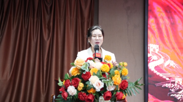 易視界2025年9月嘉獎會暨10月啟動大會精彩圖集