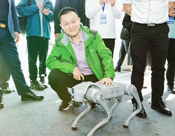 易視界品牌創(chuàng)始人走進(jìn)杭州六小龍-宇樹科技